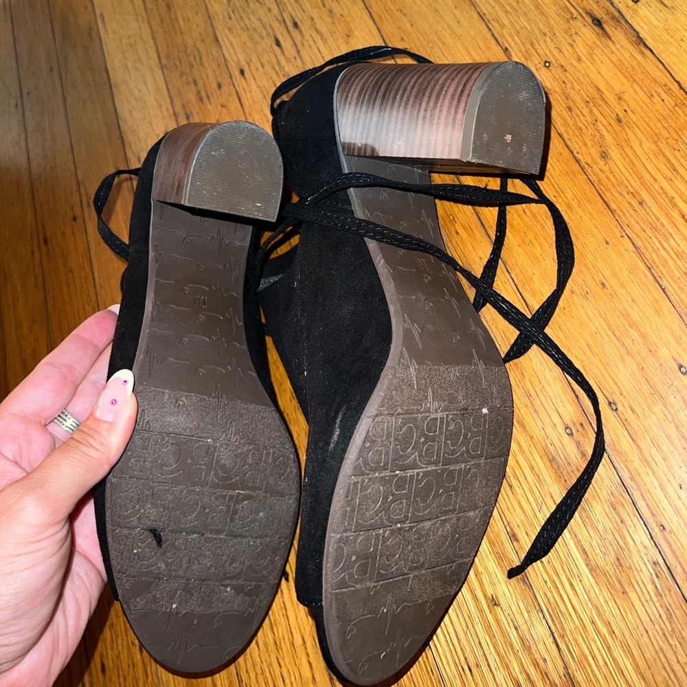 Born In California Lace Up Heels - Picture 4 of 4